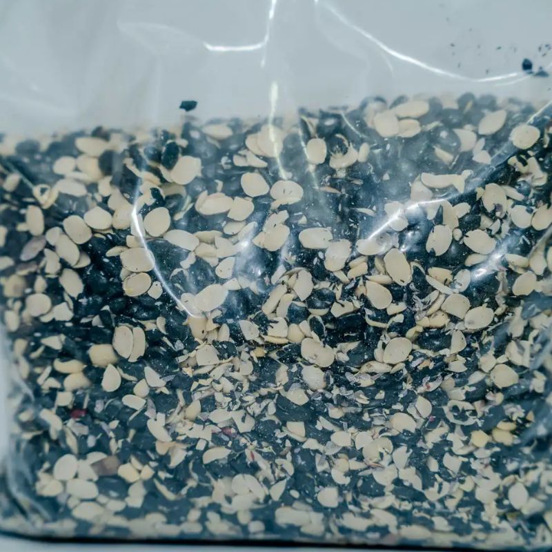 Jumla ko kalo simi piseko daal(1kg)